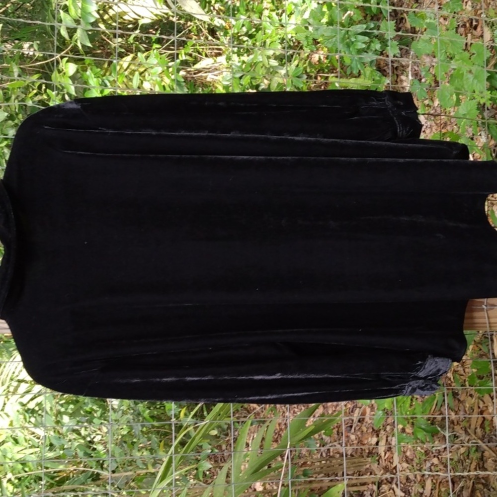 Slinky Velvet Button Down Top NWOT Sz.2X - Picture 5 of 6